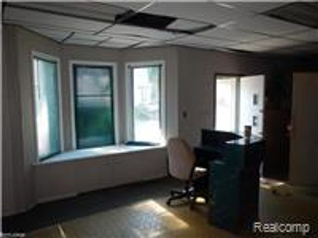 837 Griswold Street, Port Huron, MI 48060