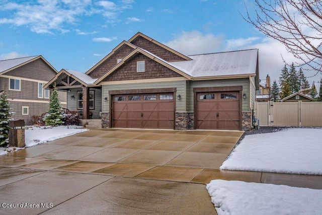1055 E Maroon Creek DR, Hayden, ID 83835