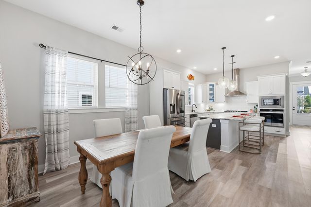 136 Callibluff Drive, Summerville, SC 29486