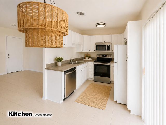 111 SE 7th Avenue A, Delray Beach, FL 33483
