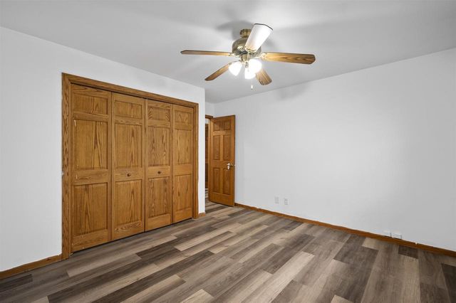 313 Sunset Road, Columbus, WI 53925