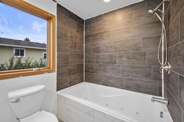 313 Sunset Road, Columbus, WI 53925