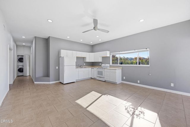 2207 Terra Bella Lane, Camarillo, CA 93012