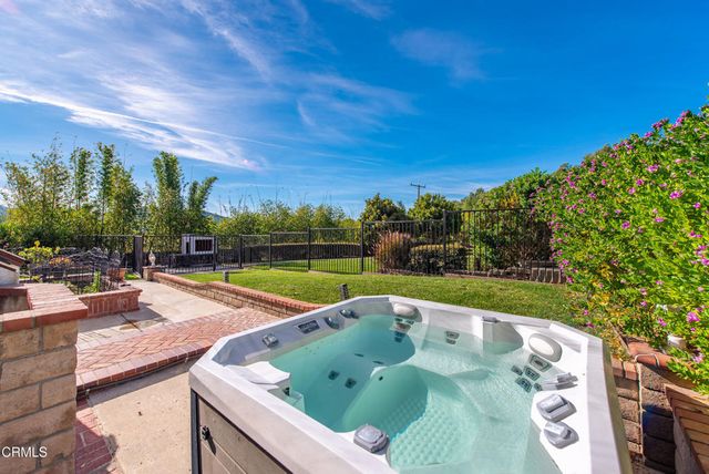 2207 Terra Bella Lane, Camarillo, CA 93012