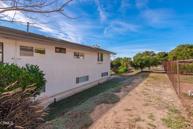 2207 Terra Bella Lane, Camarillo, CA 93012