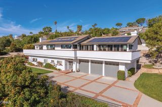 2207 Terra Bella Lane, Camarillo, CA 93012