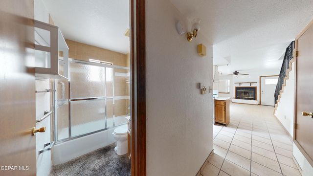 1633 EBONY Avenue, Las Cruces, NM 88001
