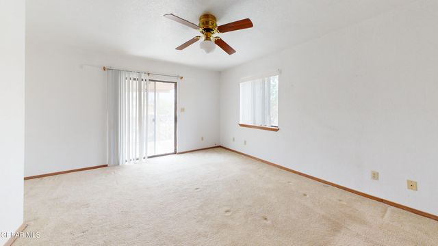 1633 EBONY Avenue, Las Cruces, NM 88001