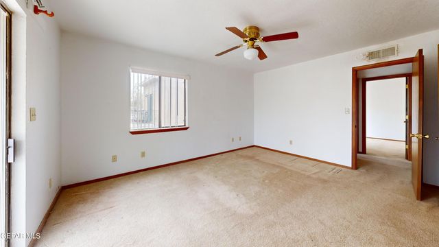 1633 EBONY Avenue, Las Cruces, NM 88001