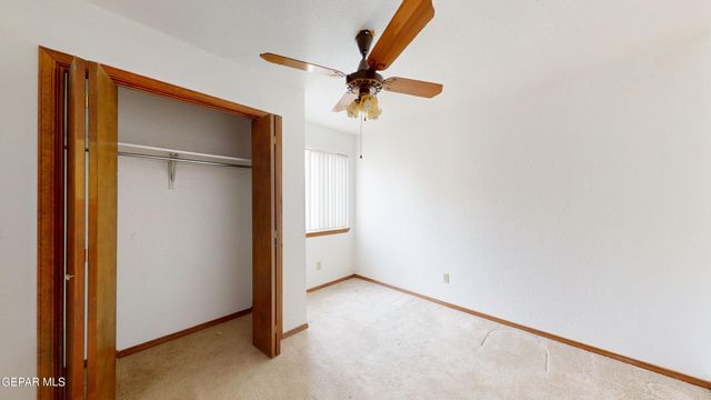 1633 EBONY Avenue, Las Cruces, NM 88001