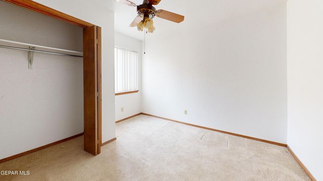 1633 EBONY Avenue, Las Cruces, NM 88001