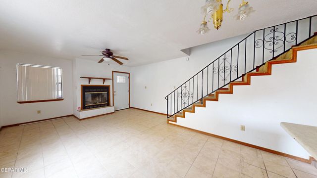 1633 EBONY Avenue, Las Cruces, NM 88001