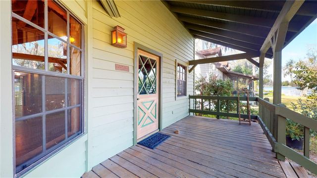 19803 READING ROAD, Lutz, FL 33558