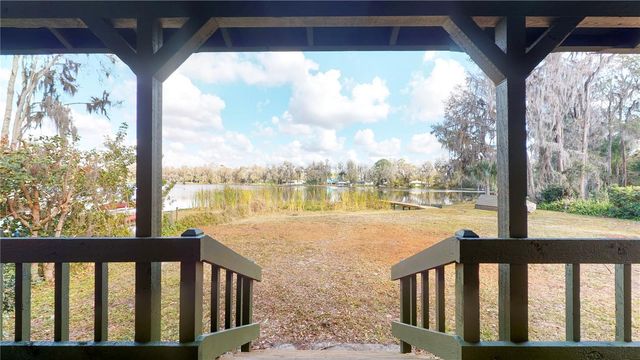 19803 READING ROAD, Lutz, FL 33558