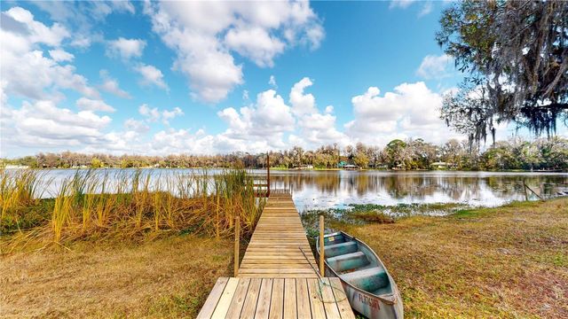 19803 READING ROAD, Lutz, FL 33558