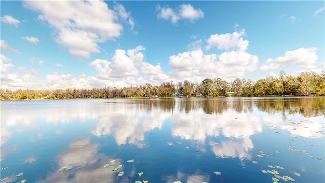 19803 READING ROAD, Lutz, FL 33558