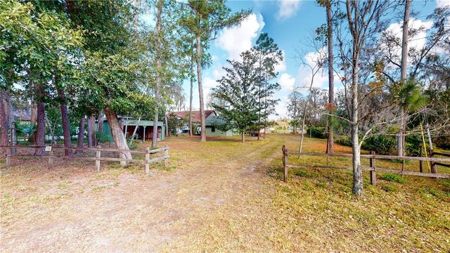 19803 READING ROAD, Lutz, FL 33558