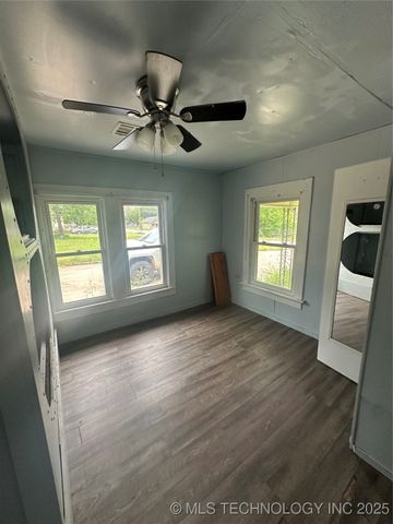 417 E Street SE, Ardmore, OK 73401