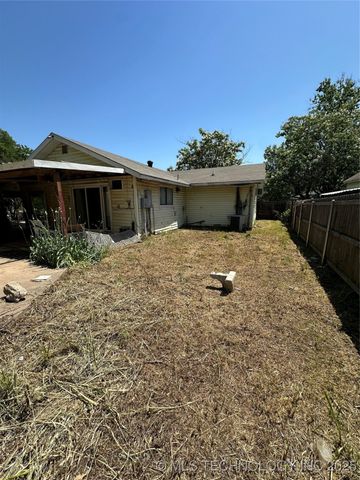 417 E Street SE, Ardmore, OK 73401