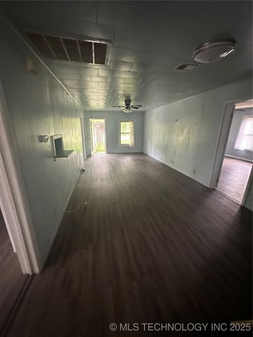 417 E Street SE, Ardmore, OK 73401