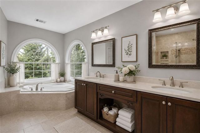 7025 Hampton Bluff Way, Roswell, GA 30075