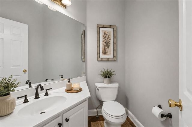 7025 Hampton Bluff Way, Roswell, GA 30075