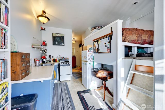 922 Washington Street, Port Townsend, WA 98368