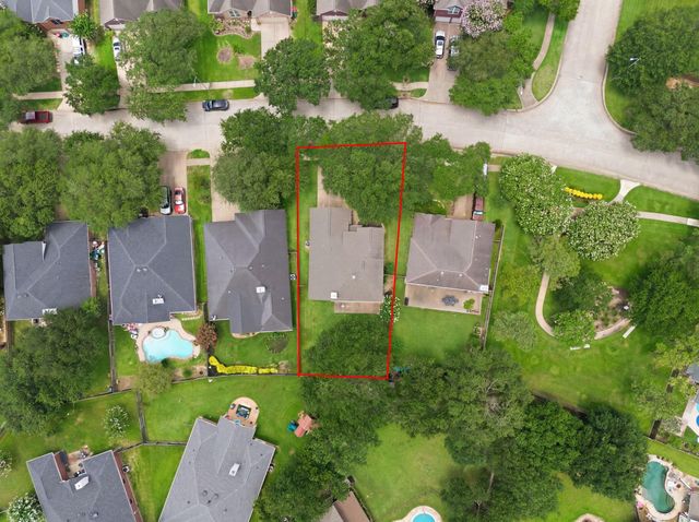 20007 Maple Village Drive, Cypress, TX 77433