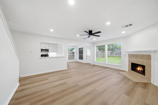 20007 Maple Village Drive, Cypress, TX 77433