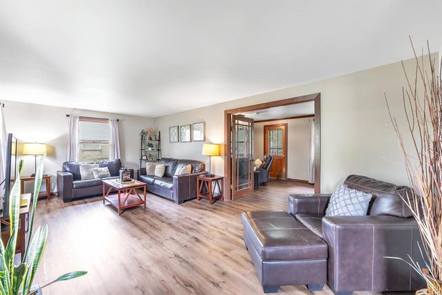 116 S CLAY STREET, De Pere, WI 54115