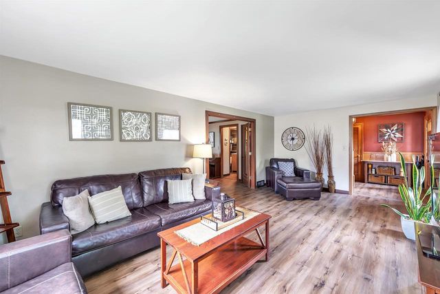 116 S CLAY STREET, De Pere, WI 54115