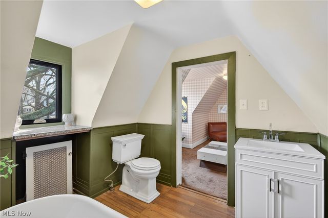 1017 Wilbert Road, Lakewood, OH 44107