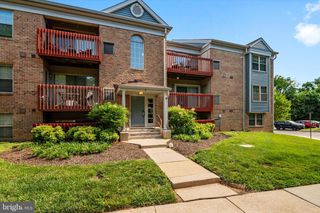 2 BANYAN WOOD CT #304, Essex, MD 21221