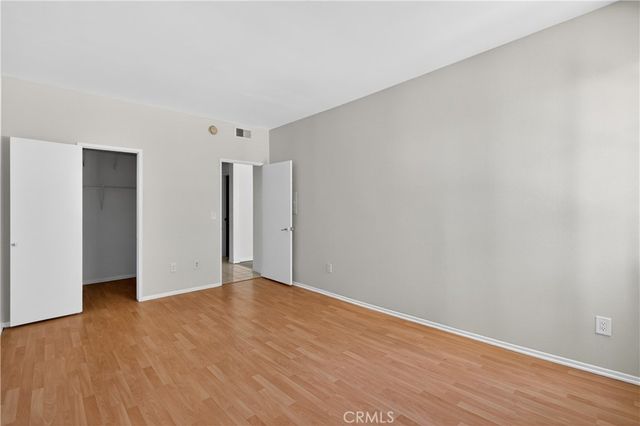 4441 Woodman Avenue 107, Sherman Oaks, CA 91423