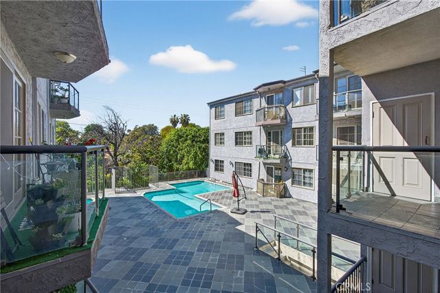 4441 Woodman Avenue 107, Sherman Oaks, CA 91423