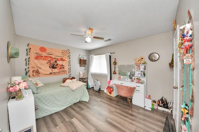 16543 Whitaker Creek Drive, Houston, TX 77095