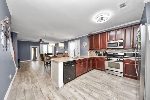 16543 Whitaker Creek Drive, Houston, TX 77095