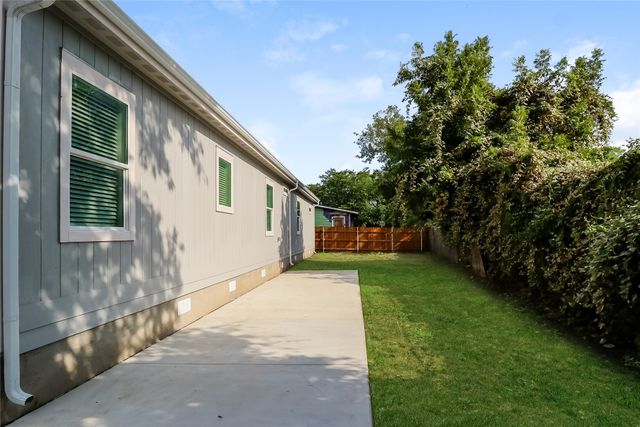 2702 Holland Street, Fort Worth, TX 76164