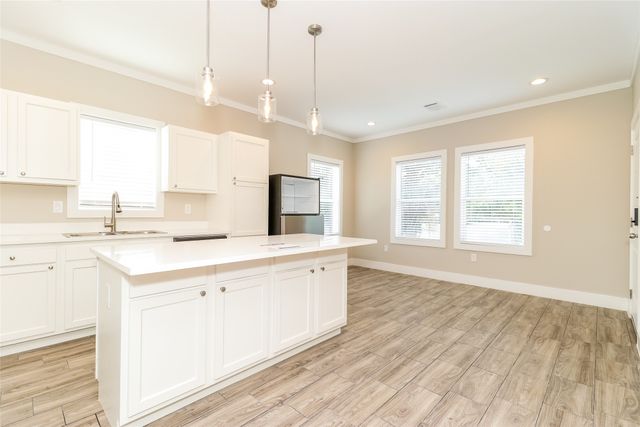 2702 Holland Street, Fort Worth, TX 76164