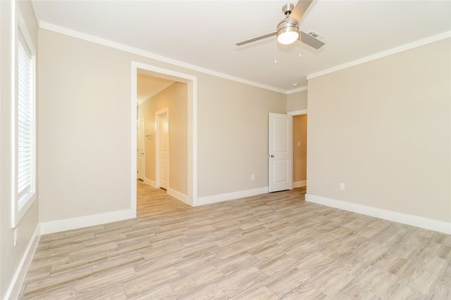 2702 Holland Street, Fort Worth, TX 76164