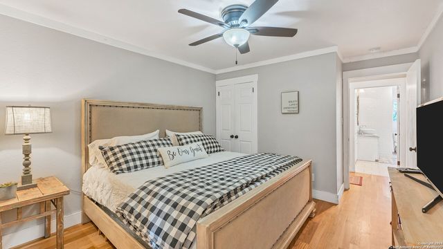 606 Deer Lake Cove, Wimberley, TX 78676