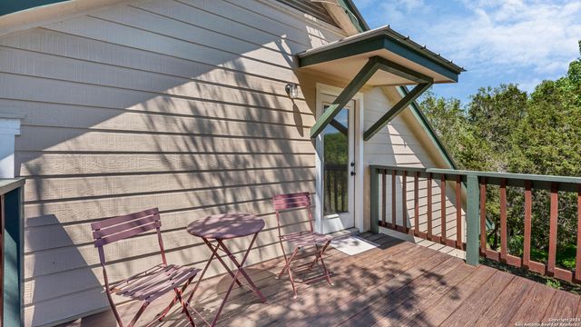 606 Deer Lake Cove, Wimberley, TX 78676