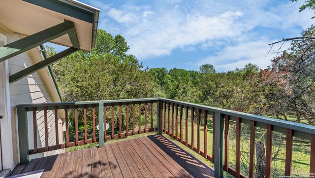 606 Deer Lake Cove, Wimberley, TX 78676