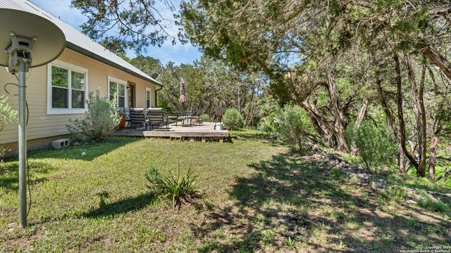 606 Deer Lake Cove, Wimberley, TX 78676