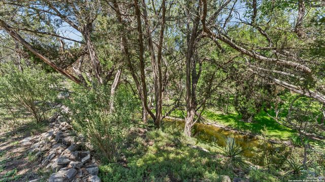 606 Deer Lake Cove, Wimberley, TX 78676