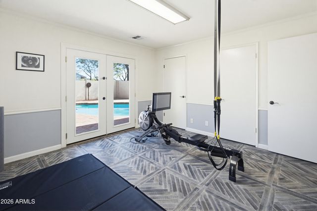 4030 E STANFORD Drive, Phoenix, AZ 85018