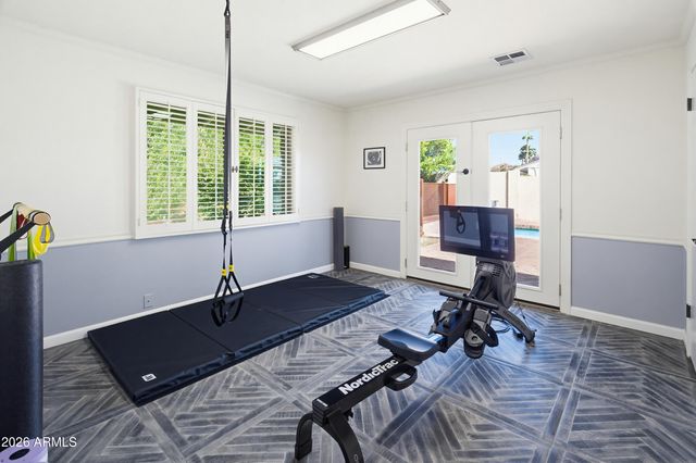 4030 E STANFORD Drive, Phoenix, AZ 85018