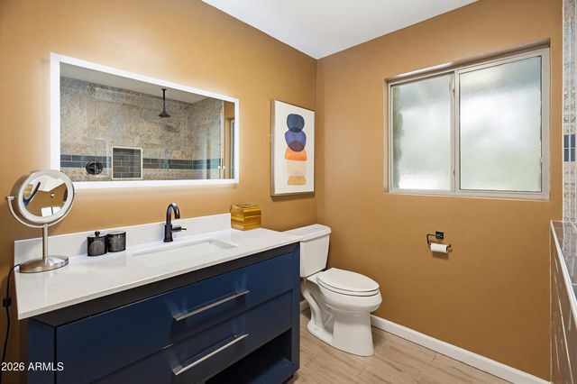 4030 E STANFORD Drive, Phoenix, AZ 85018