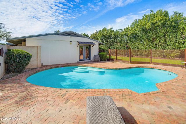 4030 E STANFORD Drive, Phoenix, AZ 85018