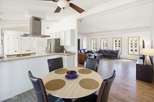 4030 E STANFORD Drive, Phoenix, AZ 85018